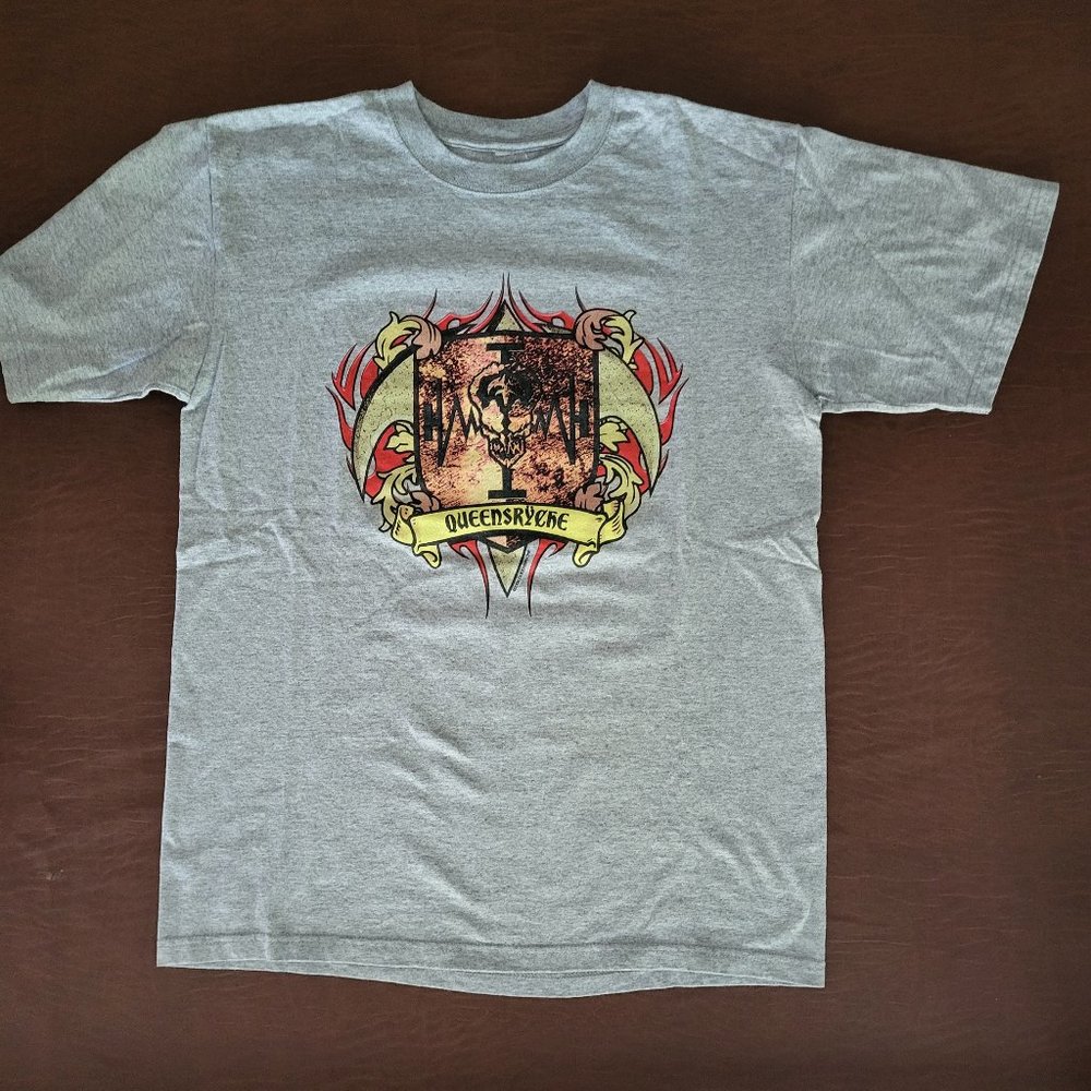 Vintage Queensryche "Operation: Mindcrime" Tour 2004 Double Sided T Shirt Gray